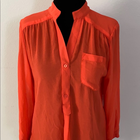 Sheer Coral Top - Picture 2 of 7